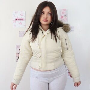 Juicy Couture Y2K Puffer Bomber Jacket White Faux Fur Hood M